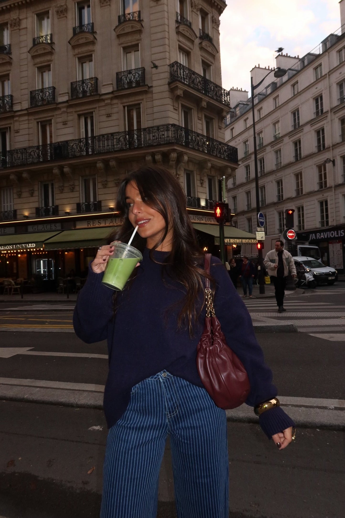 Blå stripete bukser