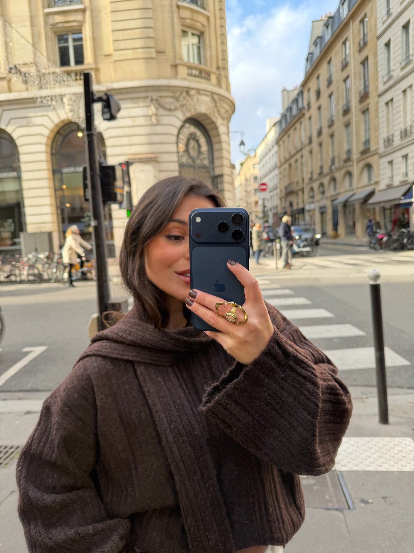 Stockholm Strikkegenser med Skjerf i Brunt