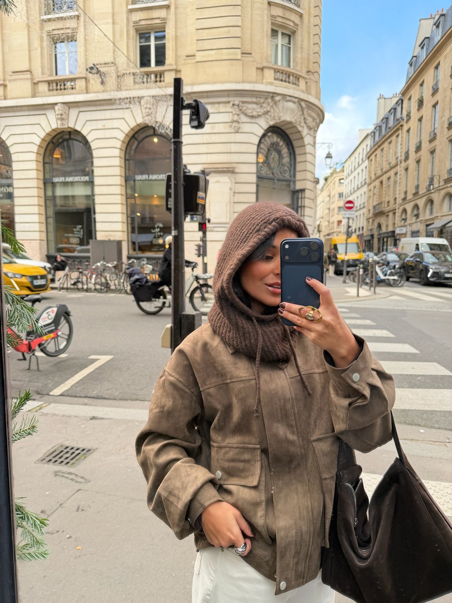 Strikket balaklava i brunt