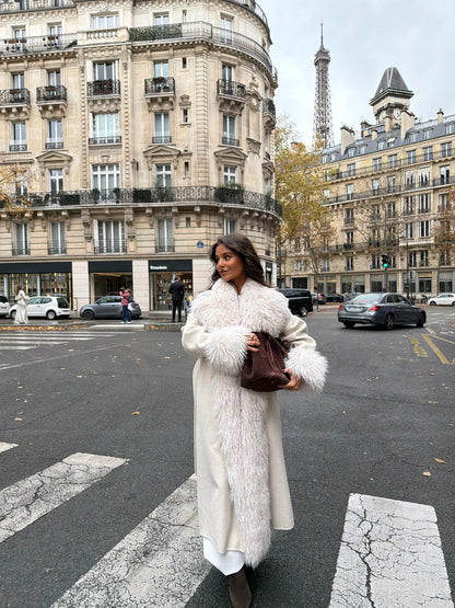 Ophelia ullkåpe i hvitt