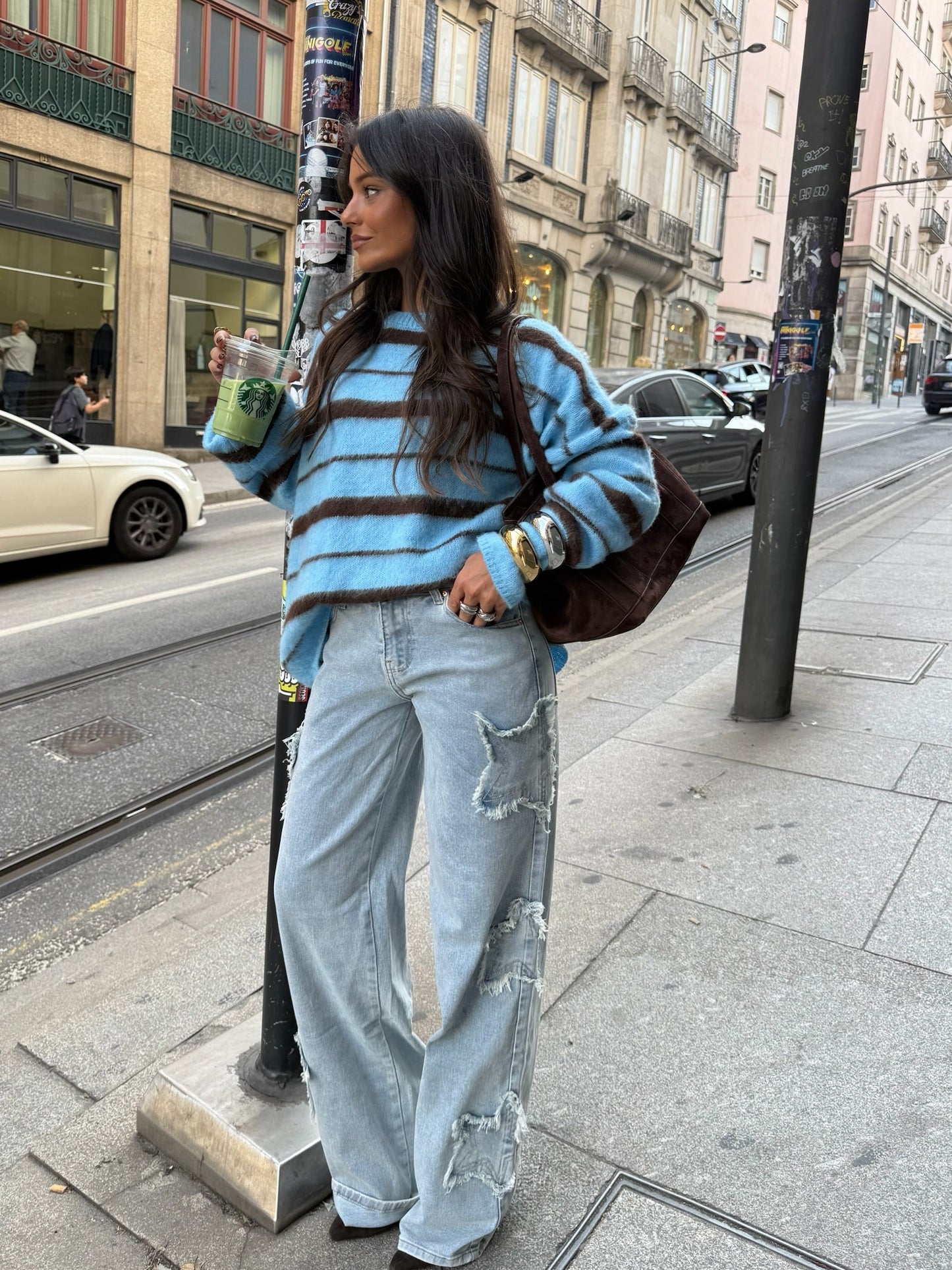 Asymmetriske stjernerjeans i lys denim