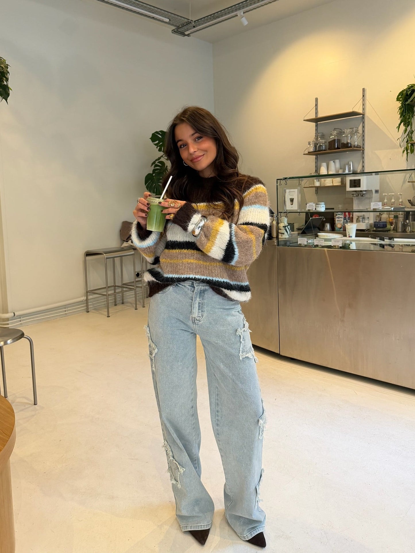 Asymmetriske stjernerjeans i lys denim