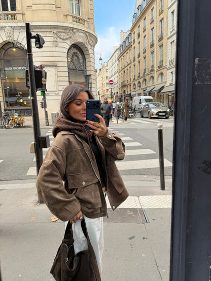 Semsket skinnjakke i lysebrun