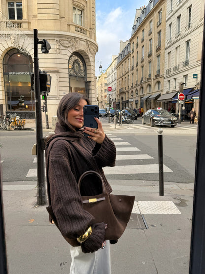 Stockholm Strikkegenser med Skjerf i Brunt