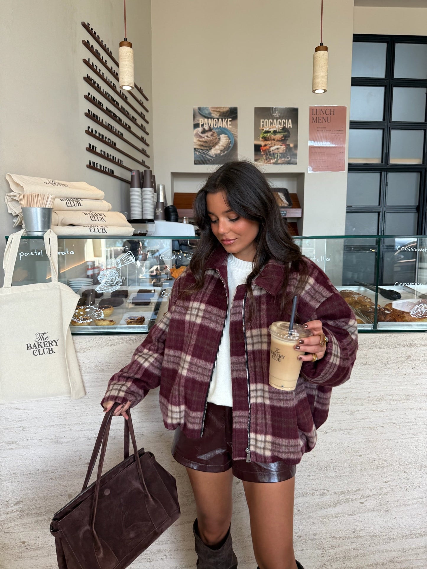 Burgunder rutete kåpe